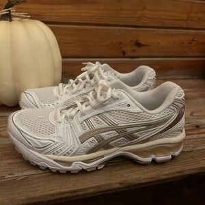 ASICS gel kayano 14
